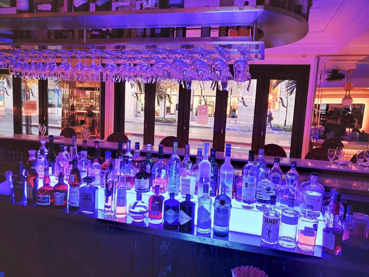 Hotel Chez Swann Montreal Bagian luar foto
